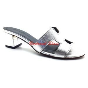 Sandales à talon en cuir argent - 018